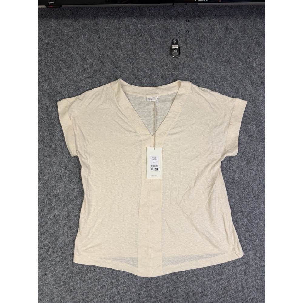 Women's Toast V-Neck Cottony-Shirt Size Medium Daisy Short Sleeve New With Tags